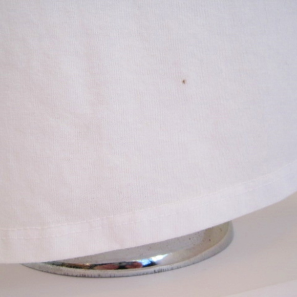 Make What Matters-White T-Shirt-Scoop Neck-Size XL - Picture 3 of 5